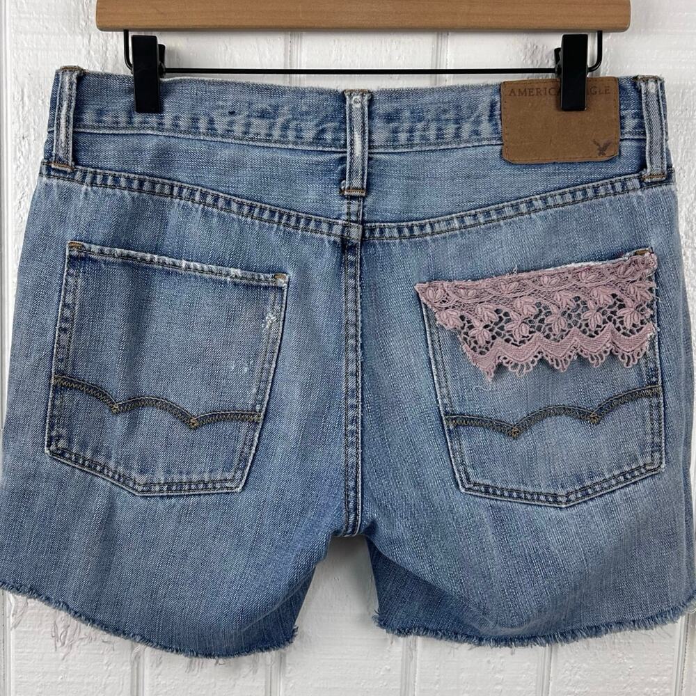 American Eagle Reworked Lace Trim Denim Shorts Boho Coquette Upcycled Size 6 - Picture 6 of 6